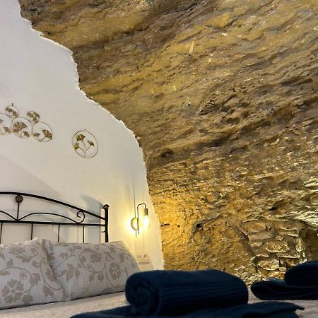 Casa Cueva Sol Y Luna Setenil Setenil De Las Bodegas Экстерьер фото