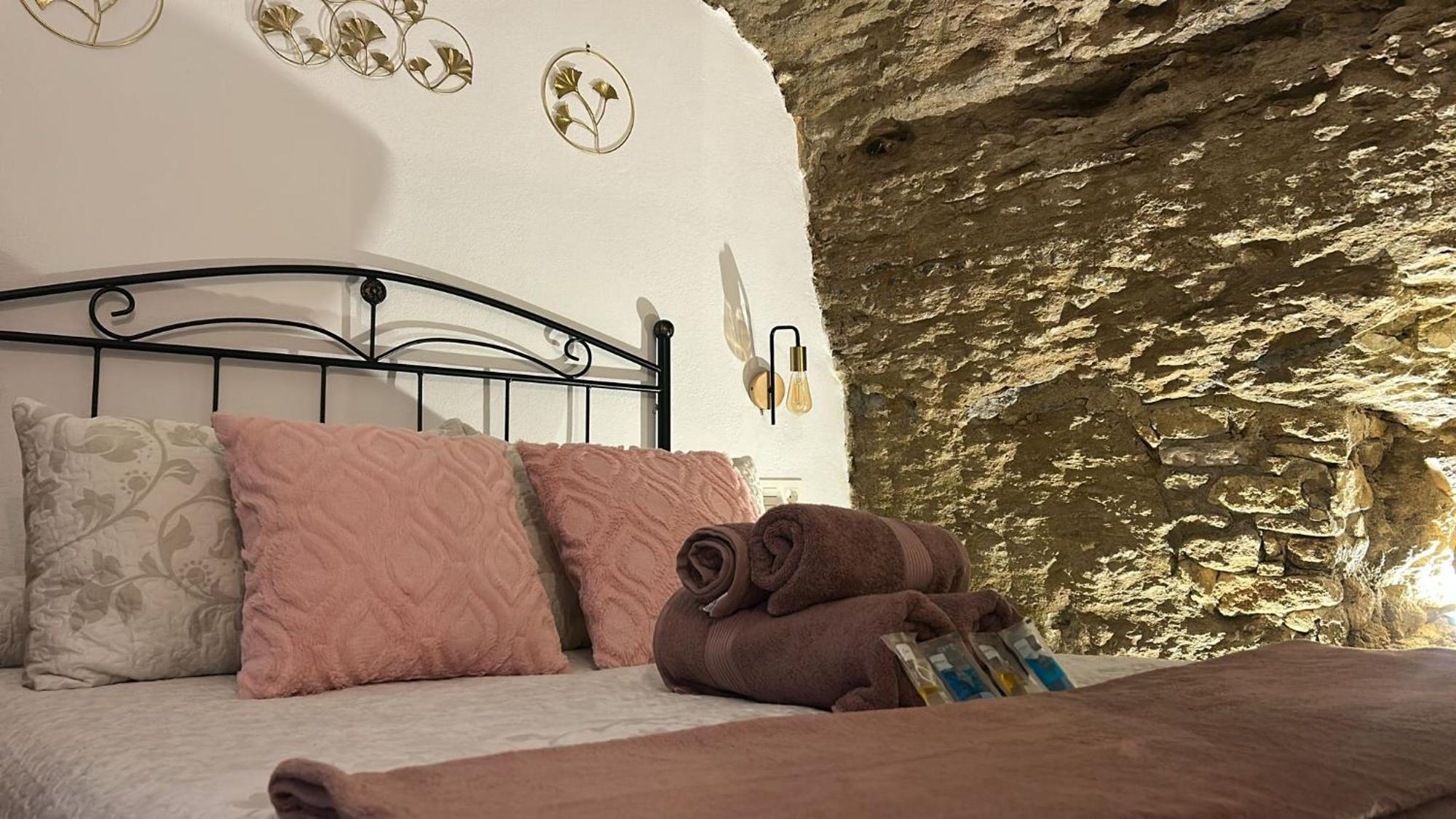 Casa Cueva Sol Y Luna Setenil Setenil De Las Bodegas Экстерьер фото